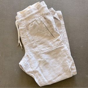 Athleta Cabo Tide Linen Jogger in neutral Camo - size 6